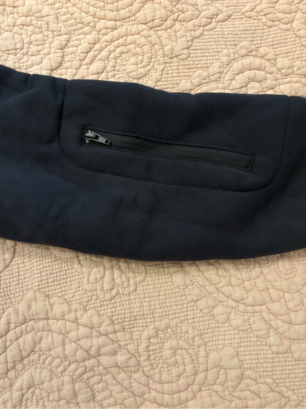 NWOT Comfrt Travel Essentials Zip-Up Hoodie Jacket in Navy - Picture 6 of 8